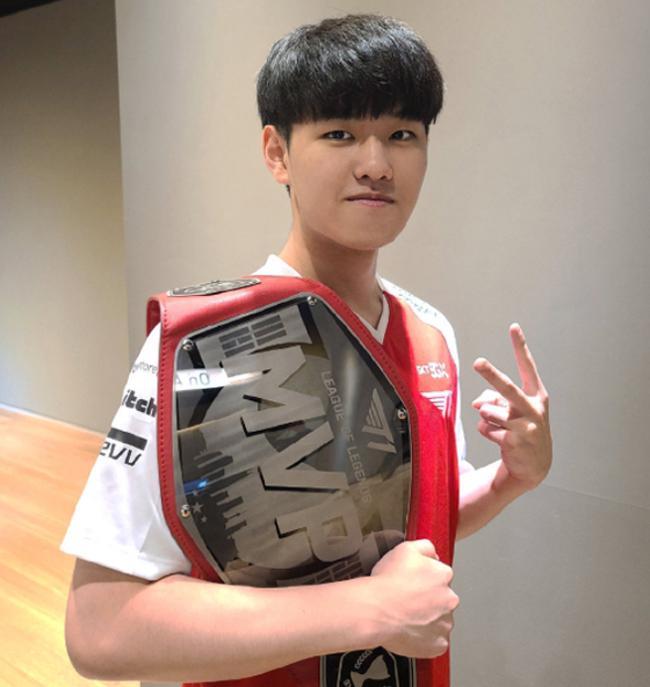 上无疑是适 上无疑是适